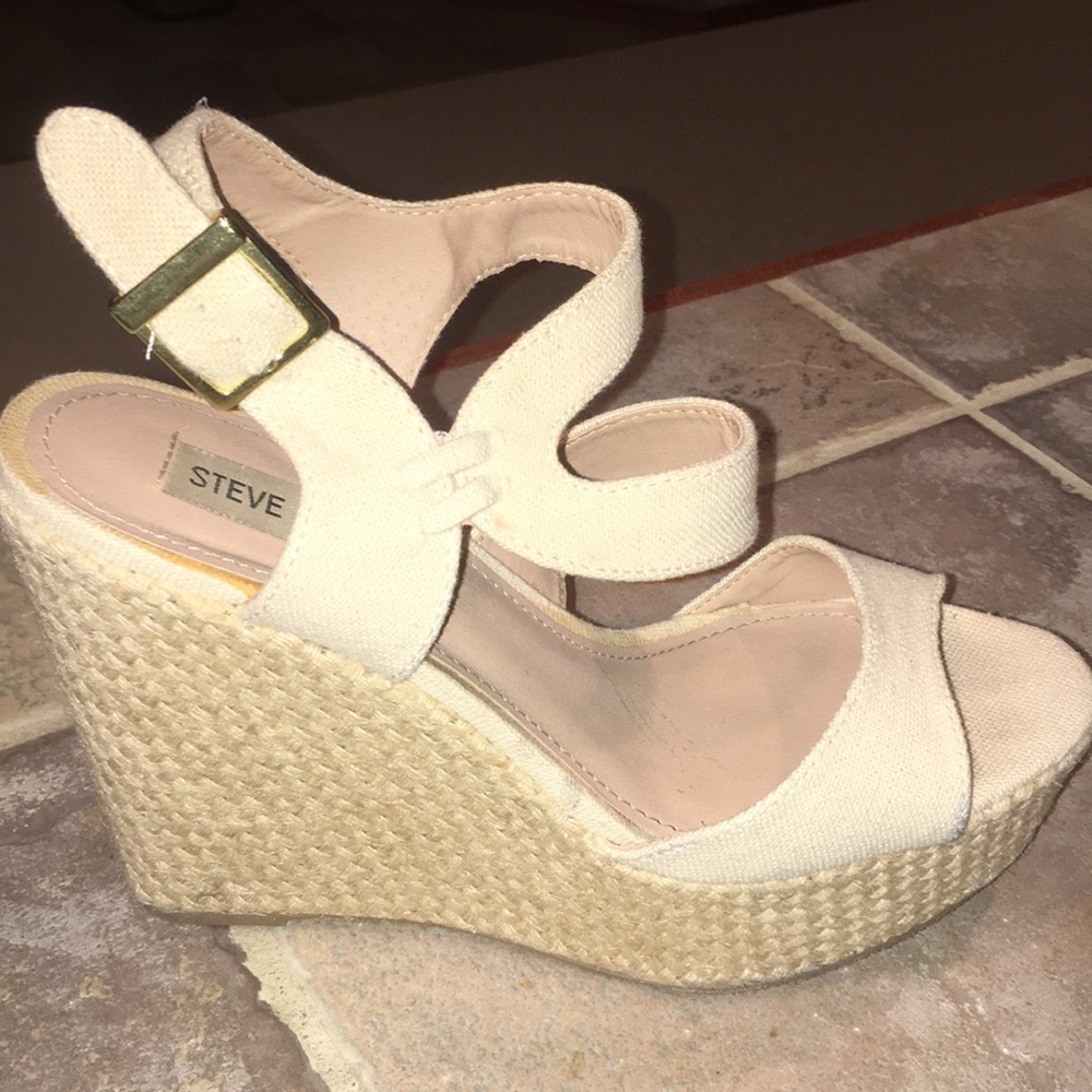 Steve Madden Wedges